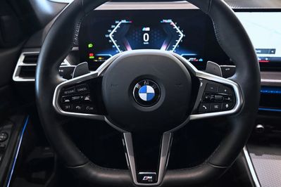 BMW Seria 3 320i xDrive M Sport aut