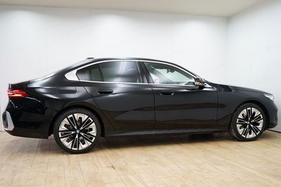 BMW Seria 5 530e