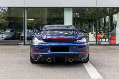 Porsche Cayman 718 GT4 RS