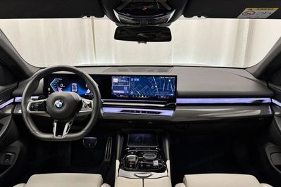 BMW Seria 5 520d xDrive mHEV aut