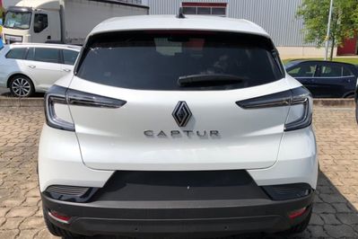 Renault Captur Techno 1.8 E-TECH Full Hybrid