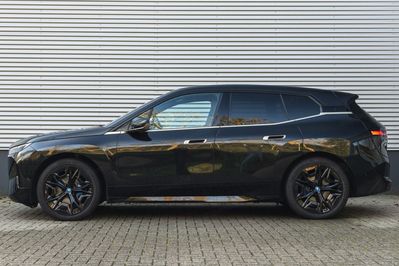 BMW iX xDrive50