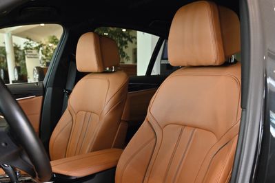 BMW Seria 5 530i xDrive Luxury Line