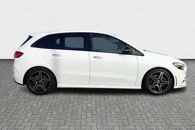 Mercedes B Klasa 220 4MATIC AMG Line