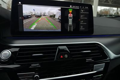 BMW Seria 5 Touring 520d xDrive M Sport