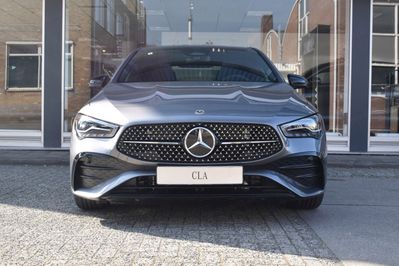 Mercedes CLA 200 AMG Line