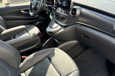 Mercedes EQV 300