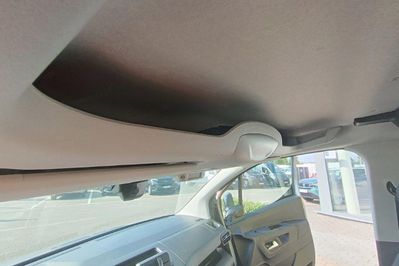Opel Combo Van L2H1 130KM AT8