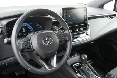 Toyota Corolla 2.0 Hybrid
