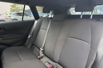 Toyota Corolla Active 1.8 Hybrid