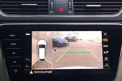 Skoda Superb 2.0 TDI SCR Style DSG