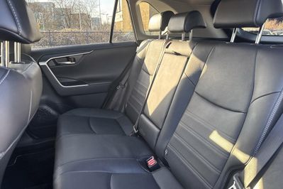 Toyota RAV4 Executive 2.5 Hybrid  4x4