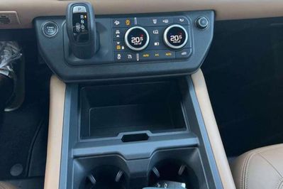 Land Rover Defender 110 3.0 D350 X-Dynamic HSE