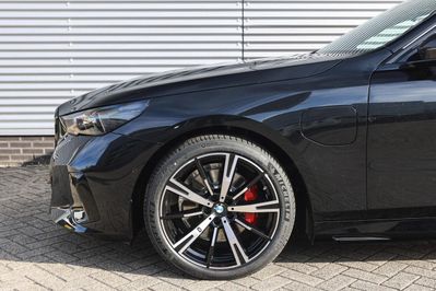 BMW Seria 5 530e xDrive M Sport