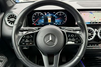 Mercedes GLB 200