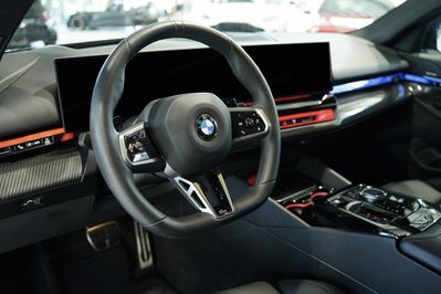 BMW Seria 5 Touring 540d xDrive M Sport