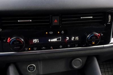 Nissan Qashqai 1.3 DIG-T N-Connecta