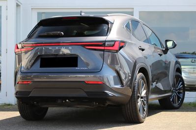 Lexus NX 350h Omotenashi 2.5 Hybrid AWD