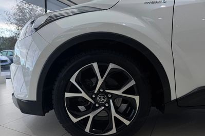 Toyota C-HR 1.8 Hybrid