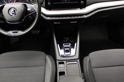 Skoda Octavia Ambition + DSG