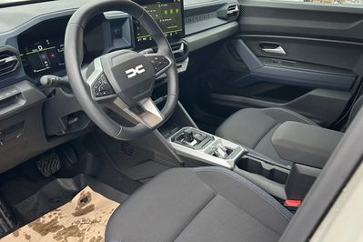 Dacia Duster 1.6 Full Hybrid 140 Journey MMT