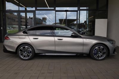 BMW Seria 5 520d xDrive M Sport