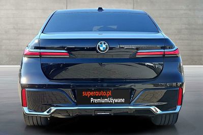 BMW Seria 7 740d xDrive M Sport