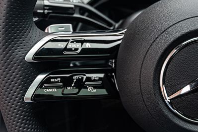 Mercedes Klasa E 220 d 4-Matic AMG