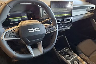 Dacia Duster Expression 1.2 TCe Hybrid-G 4x4 LPG