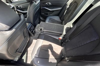 BMW Seria 3 330i xDrive M Sport sport-aut