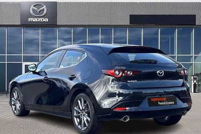 Mazda 3 2.0 Center-Line