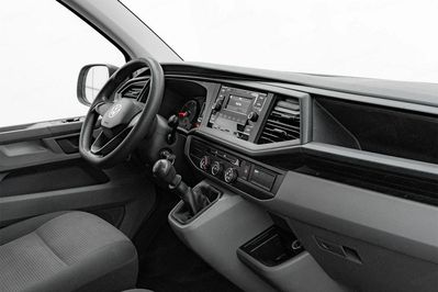 Volkswagen Transporter T6.1 L2H1
