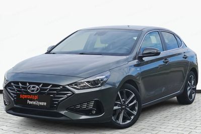 Hyundai i30 1.5 T-GDI 48V Smart DCT