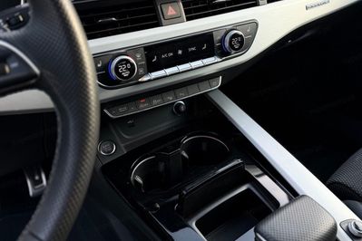 Audi A4 Avant 40 TFSI quattro S Line