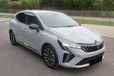 Renault Clio Techno 1.6 E-TECH Full Hybrid