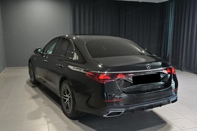 Mercedes Klasa E 220 d 4-Matic AMG
