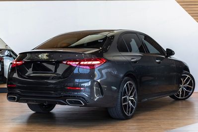 Mercedes C Klasa 300 d 4-Matic AMG