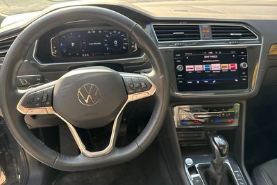 Volkswagen Tiguan Elegance 2.0 TDI 4Mot.  DSG