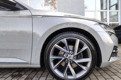 Skoda Superb 2.0 TDI SCR Sportline DSG