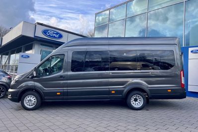 Ford Transit 460 M2 L4H3 RWD Trend Autobus
