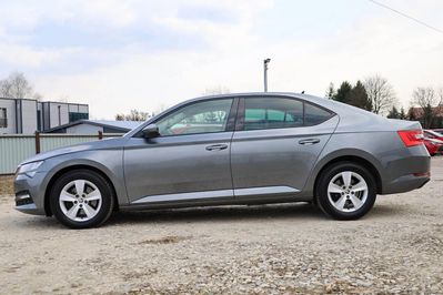 Skoda Superb 2.0 TDI SCR Active DSG