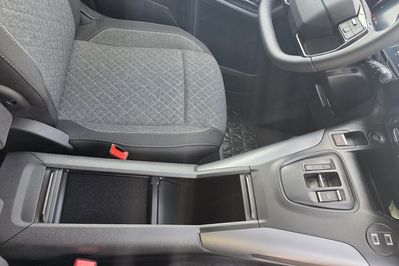 Opel Combo Kombi XL L2H1 EAT8