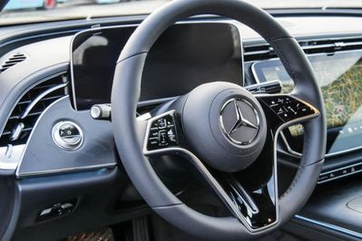 Mercedes Klasa E 200 4-Matic Avantgarde