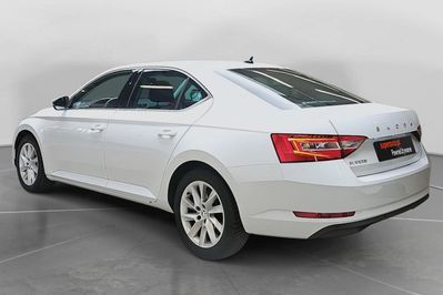 Skoda Superb 2.0 TDI SCR Ambition DSG