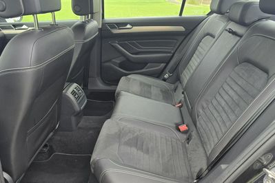 Volkswagen Passat 1.5 TSI EVO Elegance