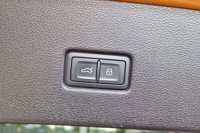 Audi Q8 55 TFSI mHEV quattro Tiptronic