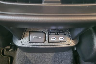 Lexus ES 300h Business Edition 2.5 E-CVT