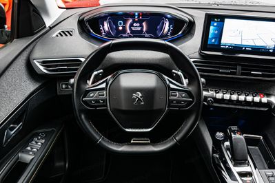 Peugeot 3008 1.6 PureTech Hybrid PHEV Allure