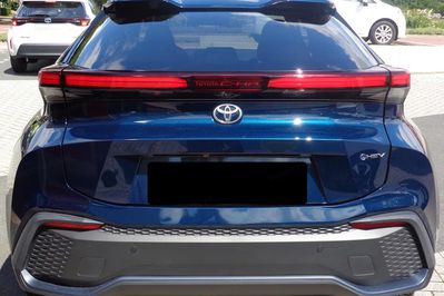 Toyota C-HR Style 1.8 Hybrid
