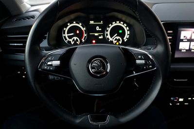 Skoda Kamiq 1.0 Tsi Ambition Dsg